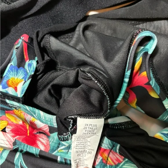 Old Navy Tropical One Piece Swimsuit Swim dress Size 2X Women’s - Picture 7 of 8